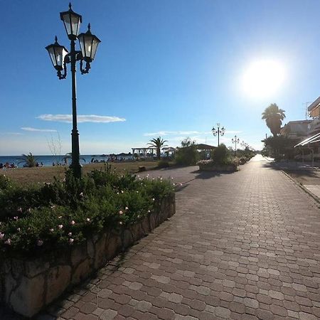 Zoi Apartments Paralia Dionisiou Extérieur photo