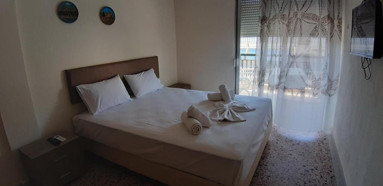 Zoi Apartments Paralia Dionisiou Extérieur photo