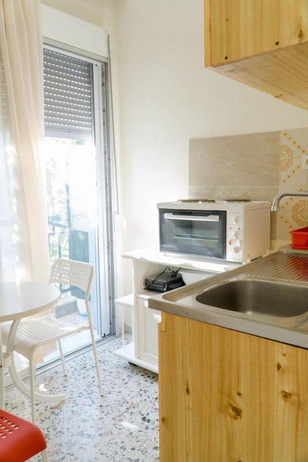 Zoi Apartments Paralia Dionisiou Extérieur photo